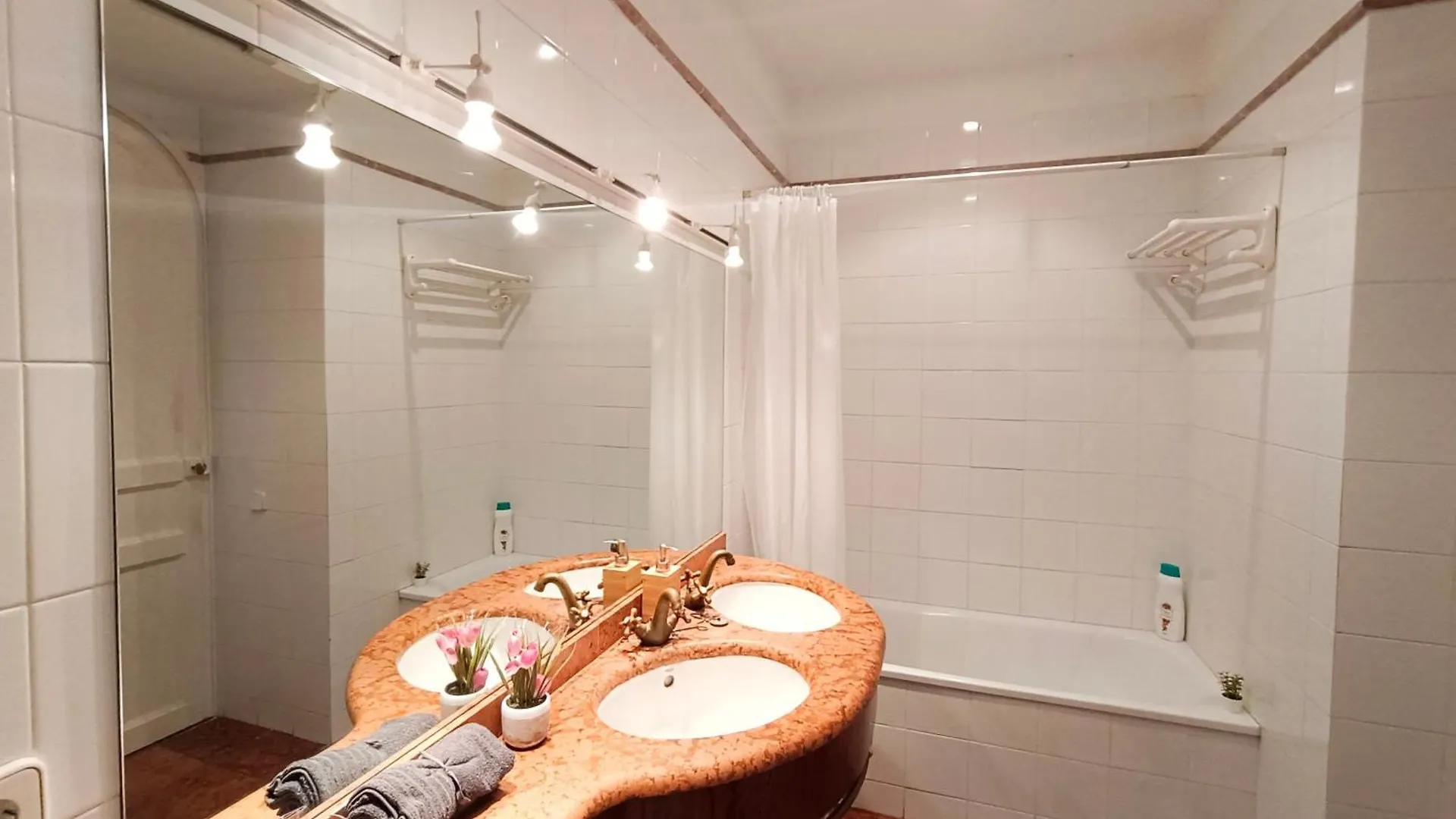 Hostel Bcn Private Rooms - Eixample Izquierda Cas Barcelona