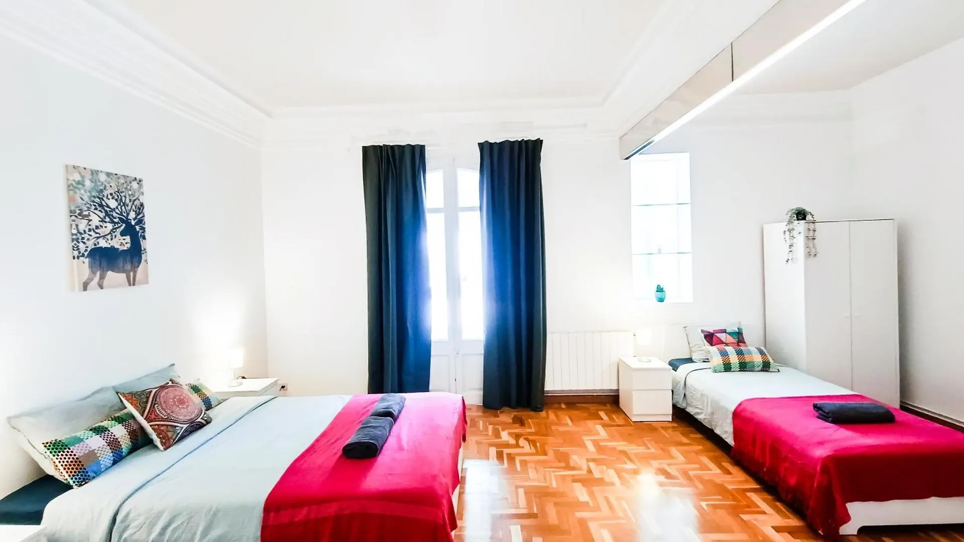 Bcn Private Rooms - Eixample Izquierda Cas Barcelona 0*,  Spain